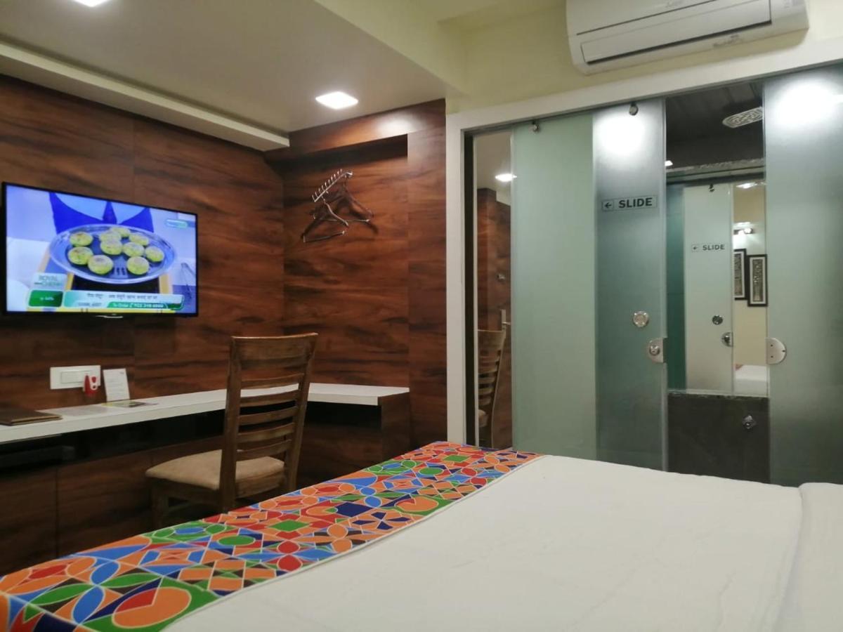 Hotel Radana Vashi Navimumbai Navi Mumbai Dış mekan fotoğraf