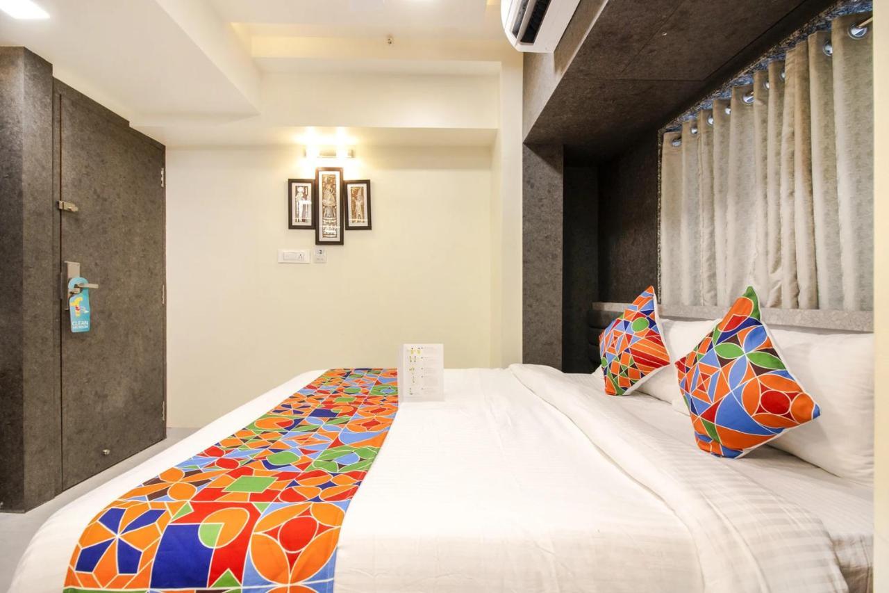 Hotel Radana Vashi Navimumbai Navi Mumbai Dış mekan fotoğraf