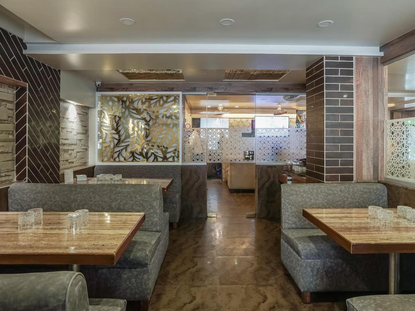 Hotel Radana Vashi Navimumbai Navi Mumbai Dış mekan fotoğraf