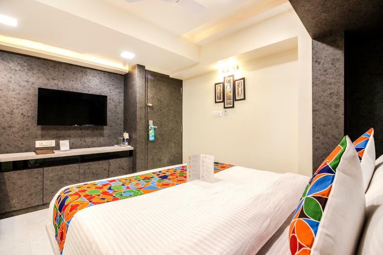 Hotel Radana Vashi Navimumbai Navi Mumbai Dış mekan fotoğraf